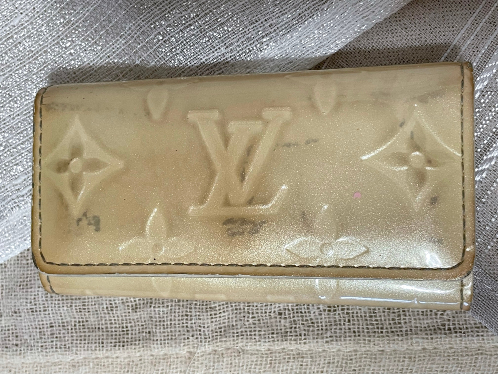 LVキーケース　エナメル